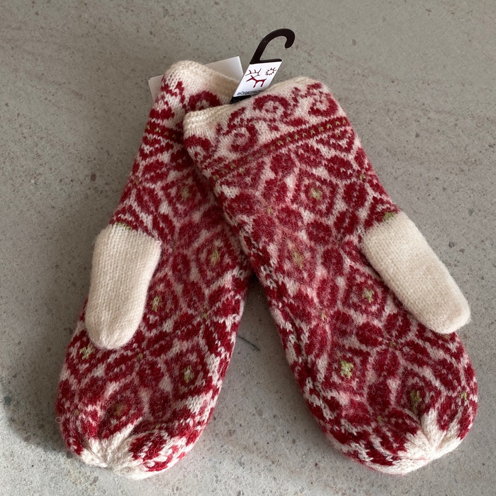 New Borjesson Mittens from Sweden